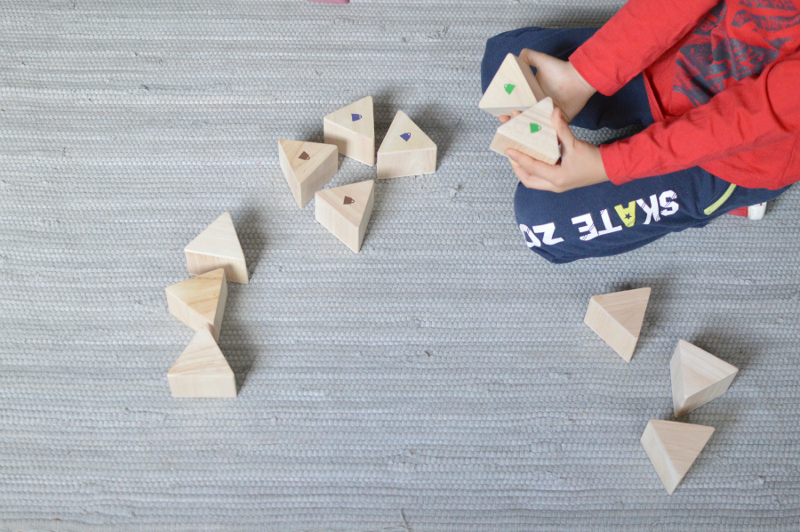 prismas peso - Montessori en casa 3